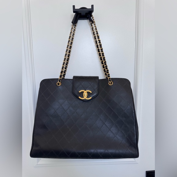 CHANEL Handbags - Chanel Black Quilted Lambskin Supermodel tote with gold hardware